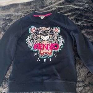 Excellent condition, only worn once come on Kenzo authentic sweatshirt size xs